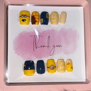 Minion Press-On or Glue-On Nails Size M